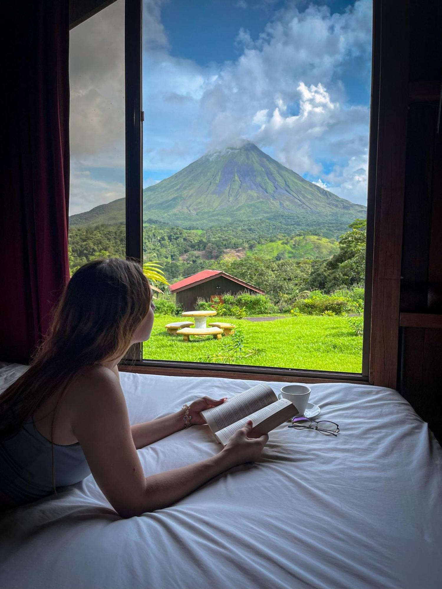 Arenal Roca Lodge & Bungalows La Fortuna المظهر الخارجي الصورة