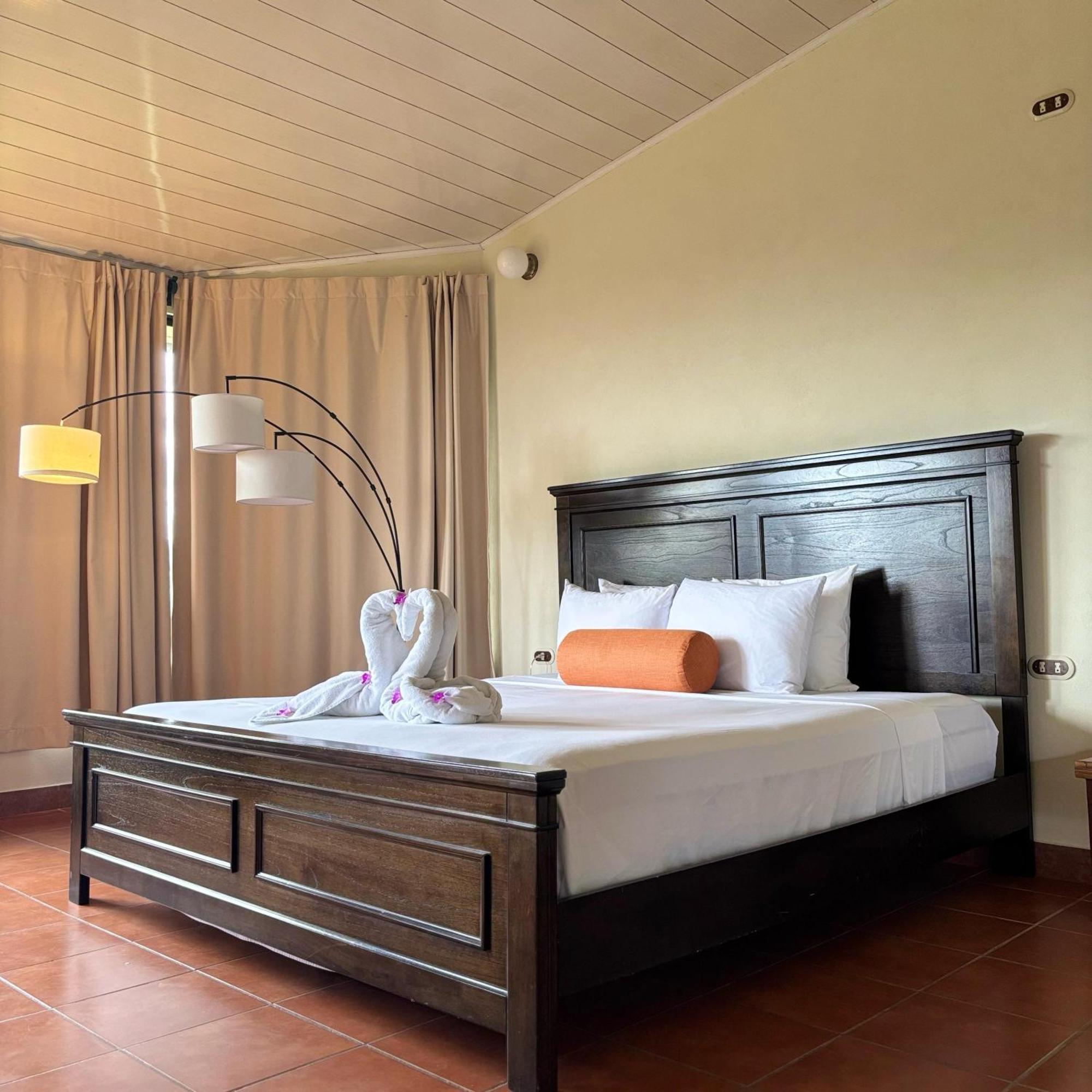 Arenal Roca Lodge & Bungalows La Fortuna المظهر الخارجي الصورة